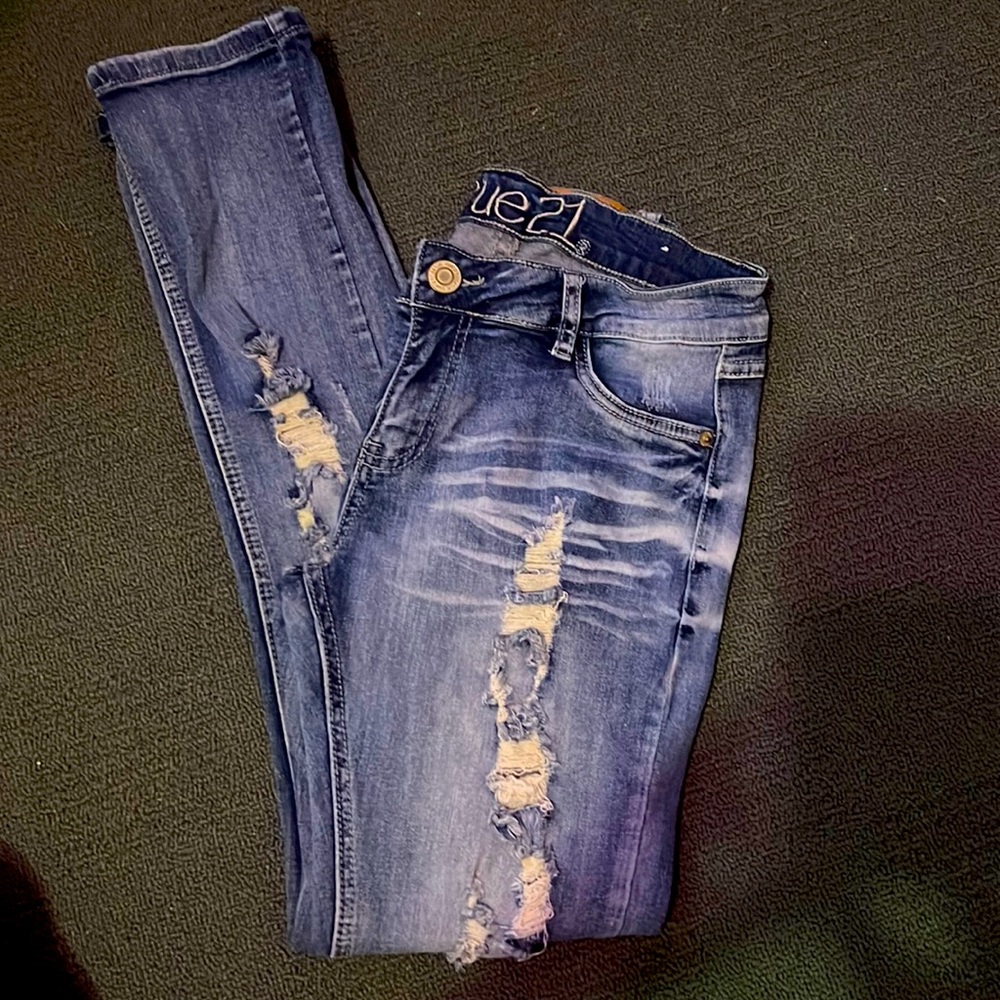 Rue 21 girls distressed skinny jeans size 5/6